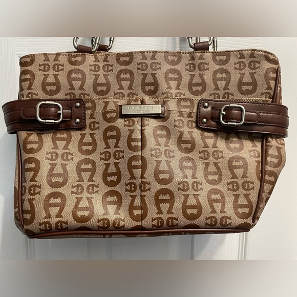 Etienne Aigner Designer Signature Logo Woman’s Purse Satchel Shoulder Bag Brown - Picture 2 of 14